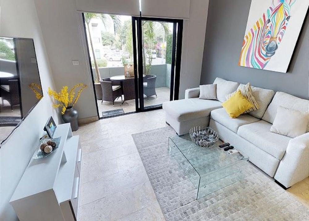 Apartment Palmares 104- 1bedroom Exquisite